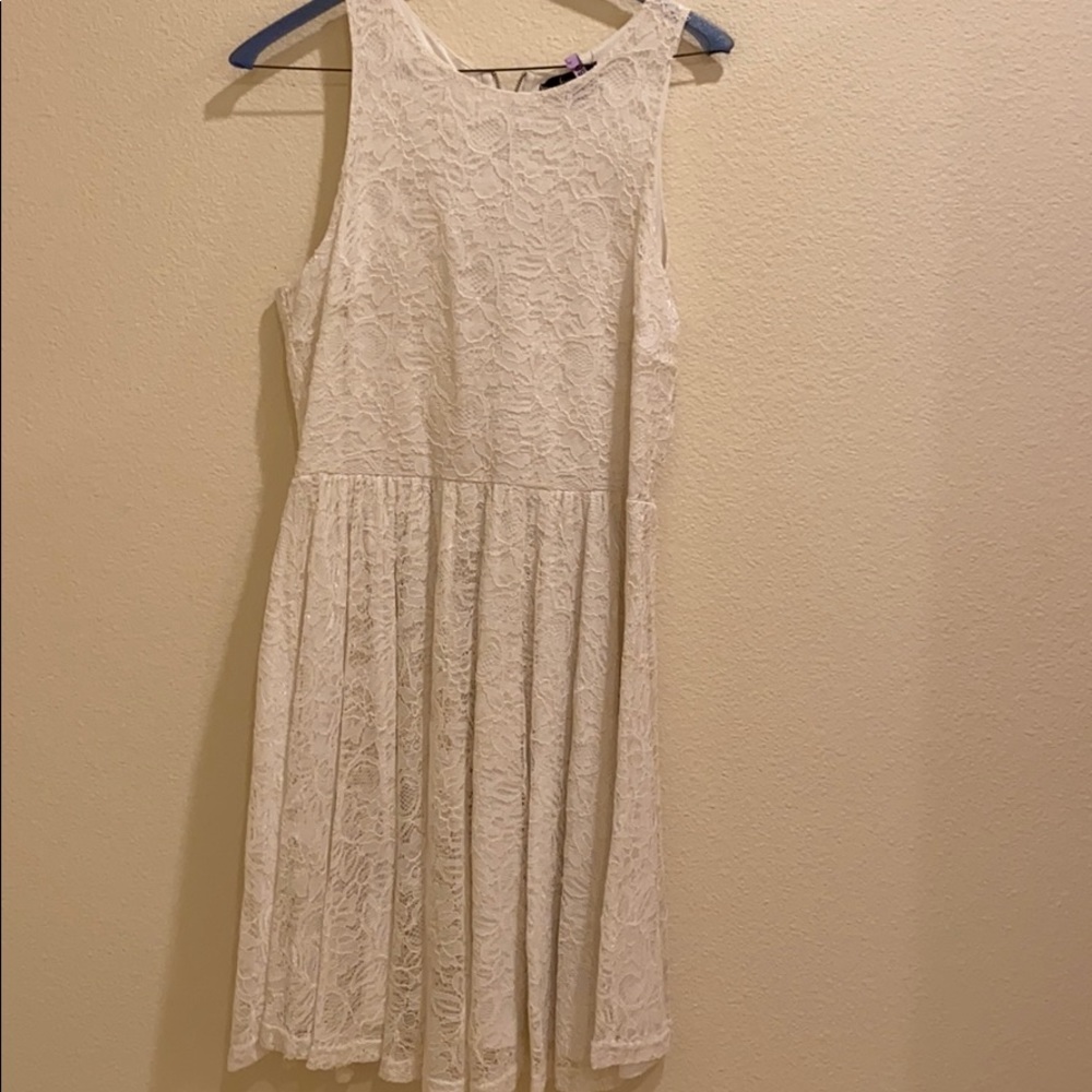 White lace dress!